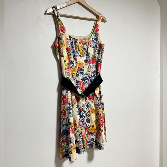 Tristan Made in Canada Floral Sleeveless Dress with Belt - Size 4 - Picture 5 of 10